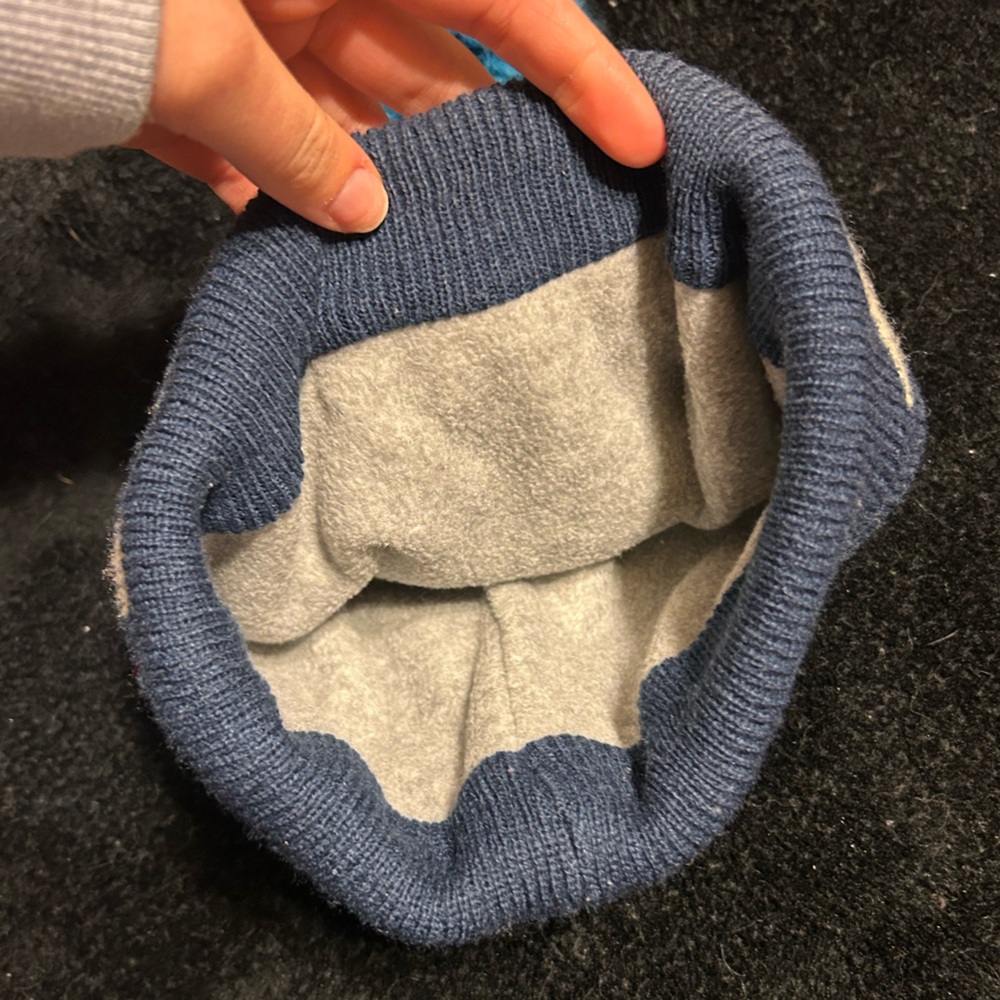 CCM Beanie - Picture 2 of 3